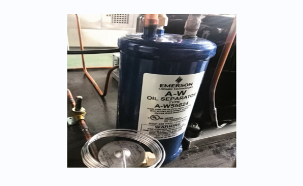 高低溫試驗(yàn)箱油分離器的作用是什么？