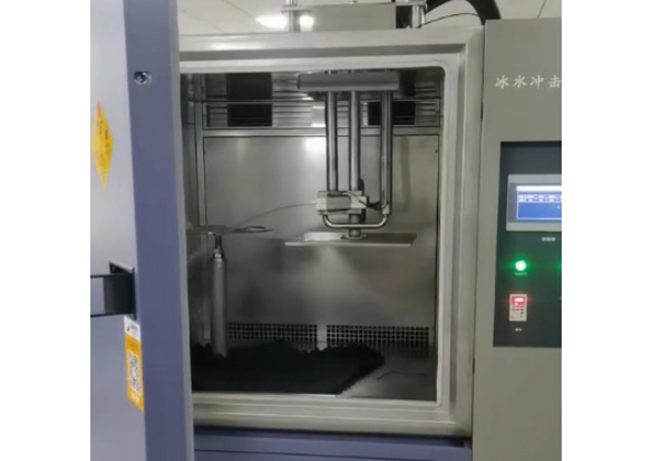 冰水沖擊試驗(yàn)箱適合在什么環(huán)境下工作？